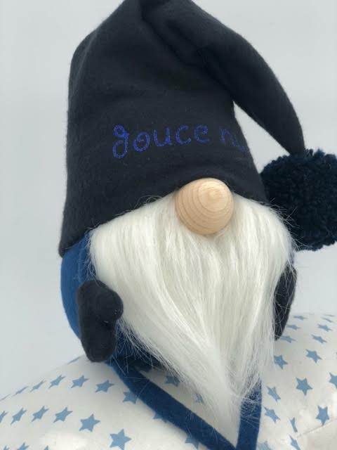 Gnome "Douce nuit" - gnome d'hiver - décoration et cadeaux